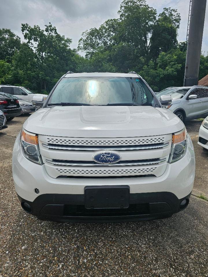 Used 2011 Ford Explorer Limited w/ 301A Rapid Spec Order Code FWD image 4