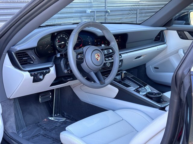 Certified 2024 Porsche 911 Targa 4S image 5