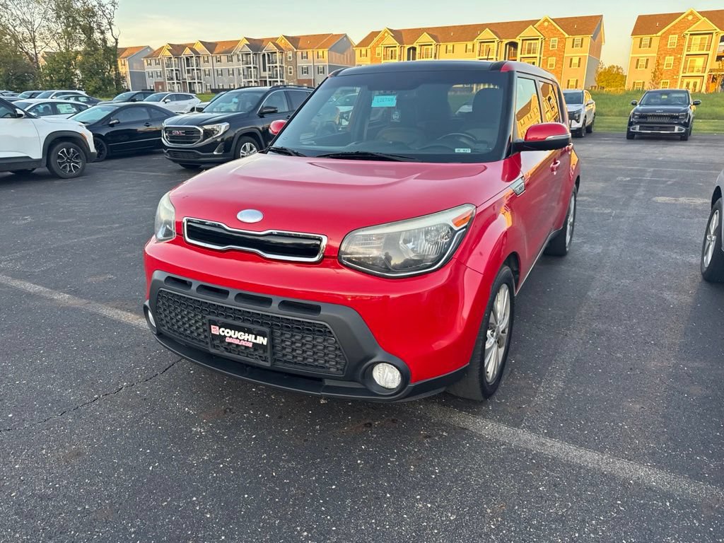Used 2014 Kia Soul + w/ Primo Package FWD image 2