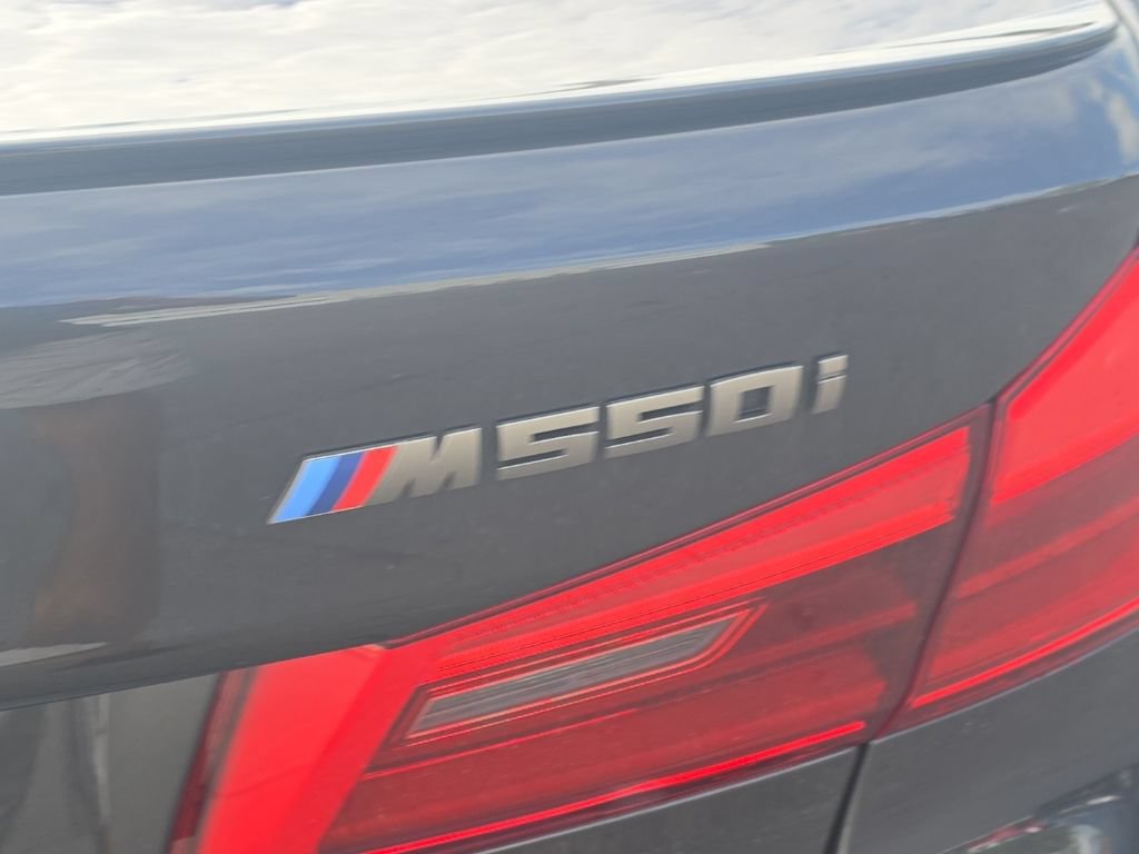 Used 2018 BMW M550i xDrive AWD/4WD image 8