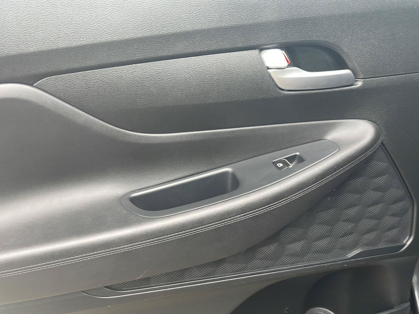 Certified 2023 Hyundai Santa Fe SE AWD/4WD image 18