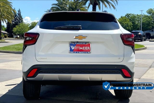 New 2025 Chevrolet Trax LT w/ Driver Confidence Package FWD image 5