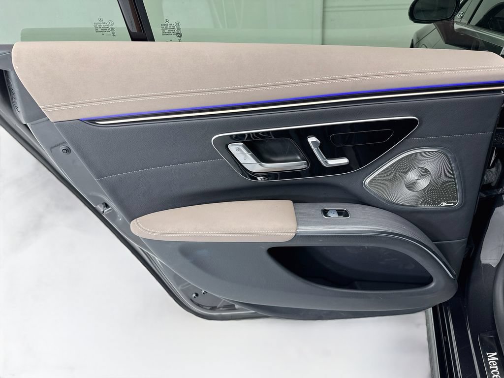 Certified 2024 Mercedes-Benz EQS 580 4MATIC Sedan image 25