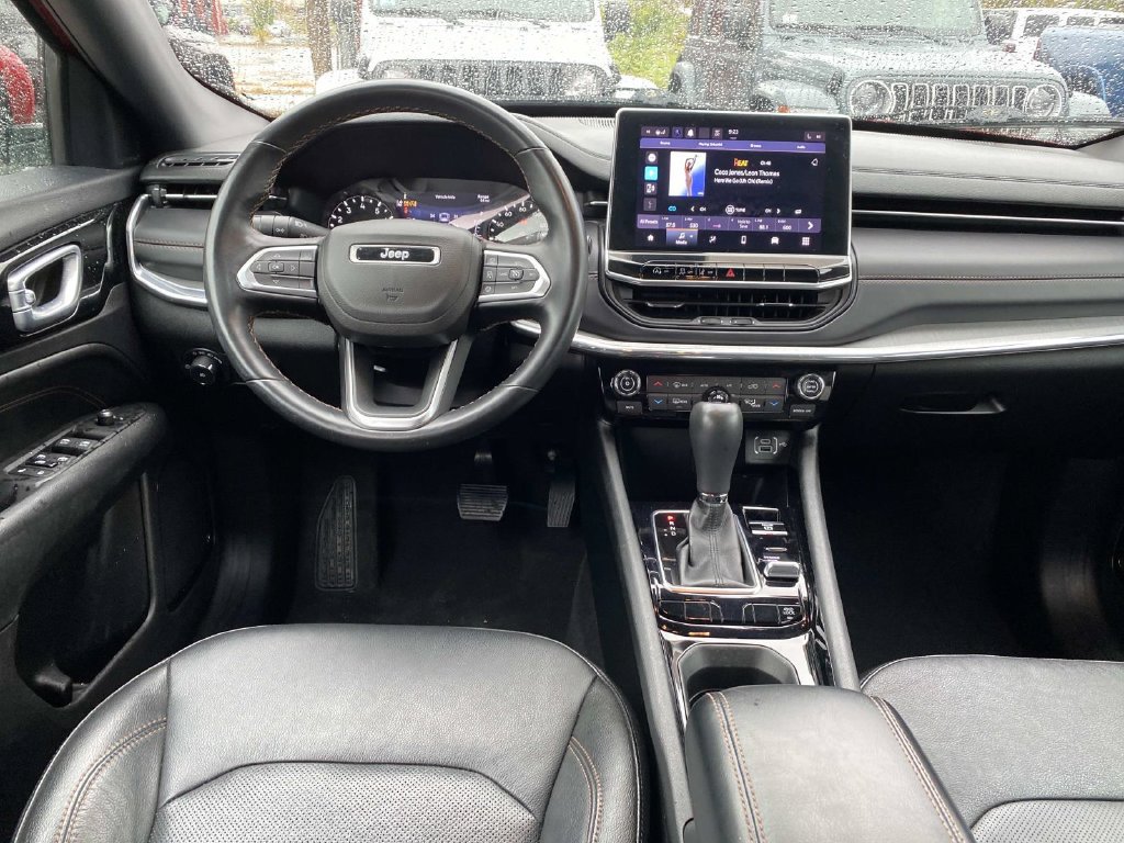 Certified 2022 Jeep Compass Limited AWD/4WD image 11