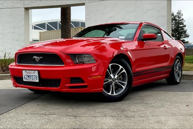 Used 2014 Ford Mustang Premium w/ Comfort Package