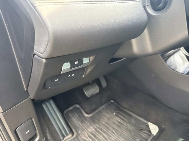 Used 2020 Land Rover Range Rover Evoque SE AWD/4WD image 24