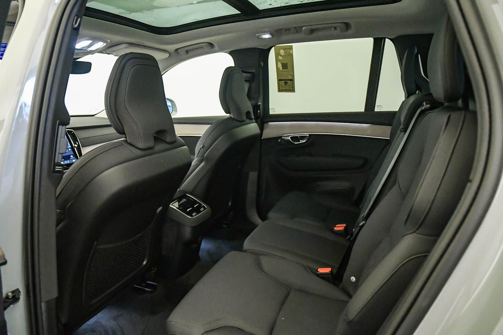 New 2026 Volvo XC90 B5 Core AWD/4WD image 19