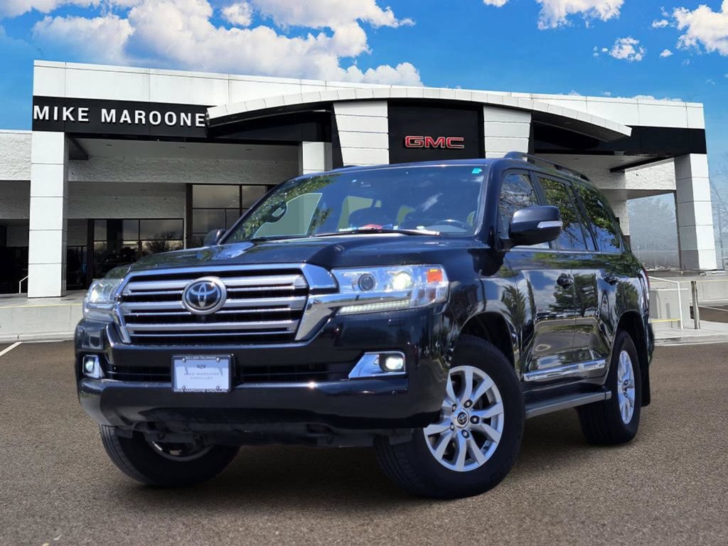Used 2017 Toyota Land Cruiser w/ Four Season Floor Mat Package AWD/4WD image 1
