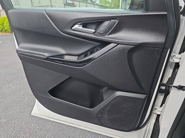 Used 2025 Chevrolet Equinox LT image 29