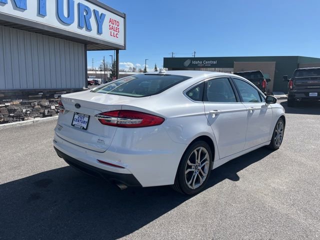 Used 2019 Ford Fusion SEL FWD image 12