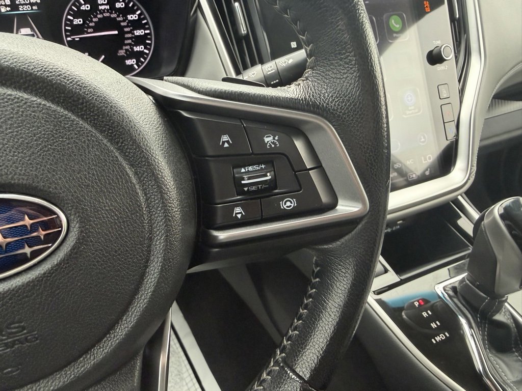 Used 2022 Subaru Outback Premium image 16