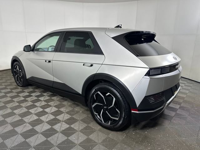 Used 2023 Hyundai Ioniq 5 SEL image 5