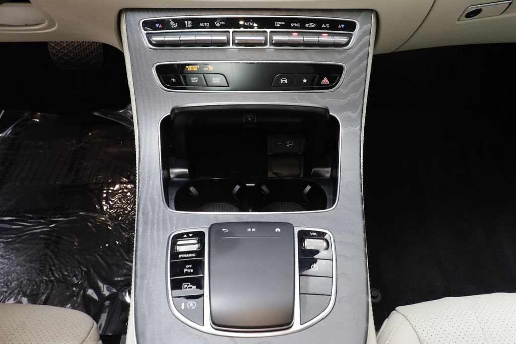 Used 2021 Mercedes-Benz E 350 Sedan w/ Premium Package image 12