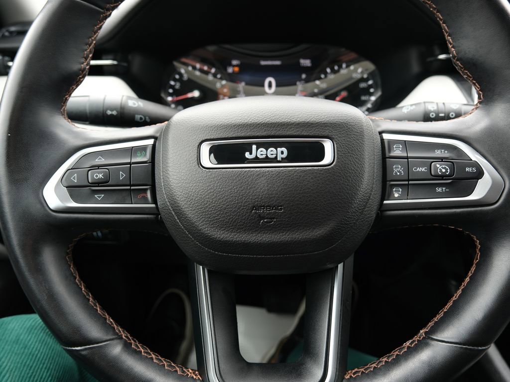 Used 2022 Jeep Compass Limited image 16