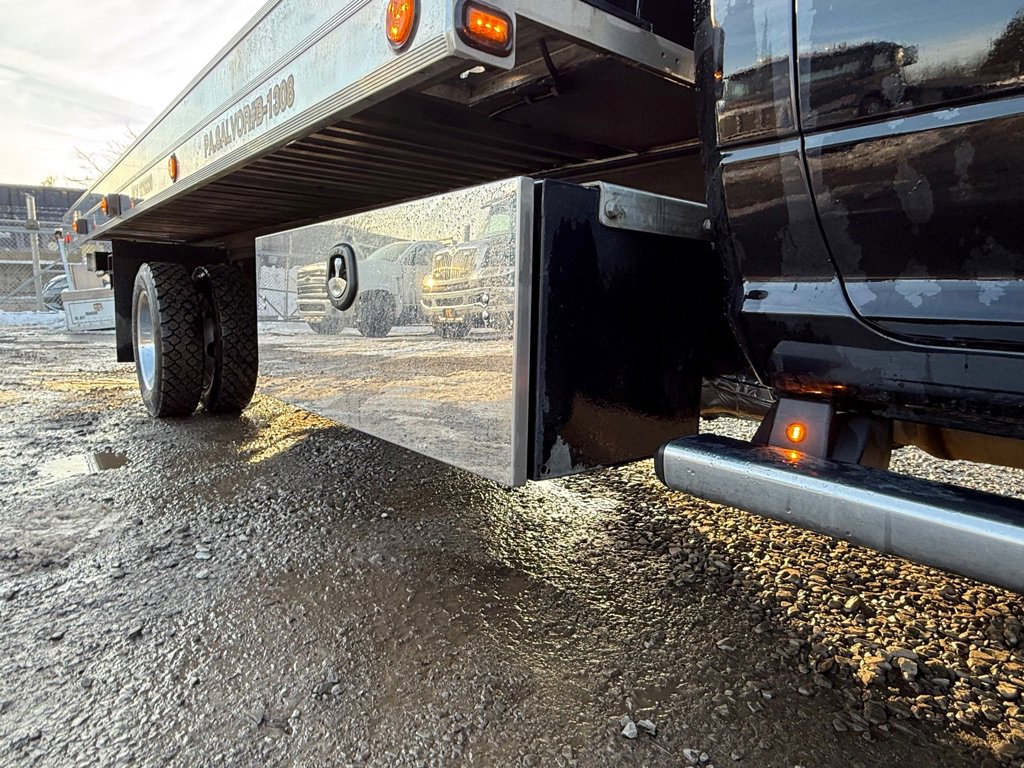 Used 2022 RAM 5500 SLT w/ Quick Order Package 2YG SLT AWD/4WD image 11
