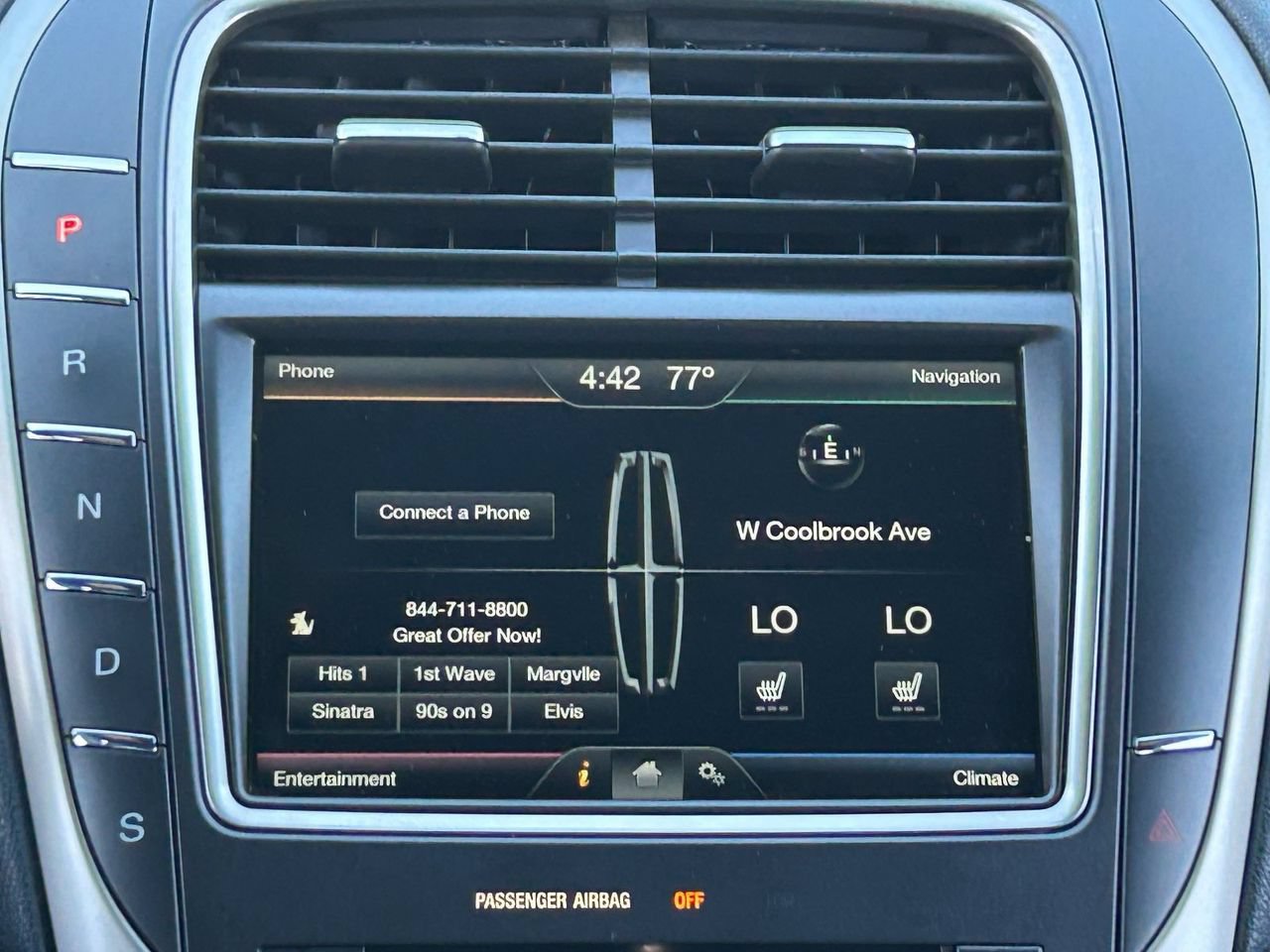 Used 2016 Lincoln MKX Select w/ Select Plus Package FWD image 19