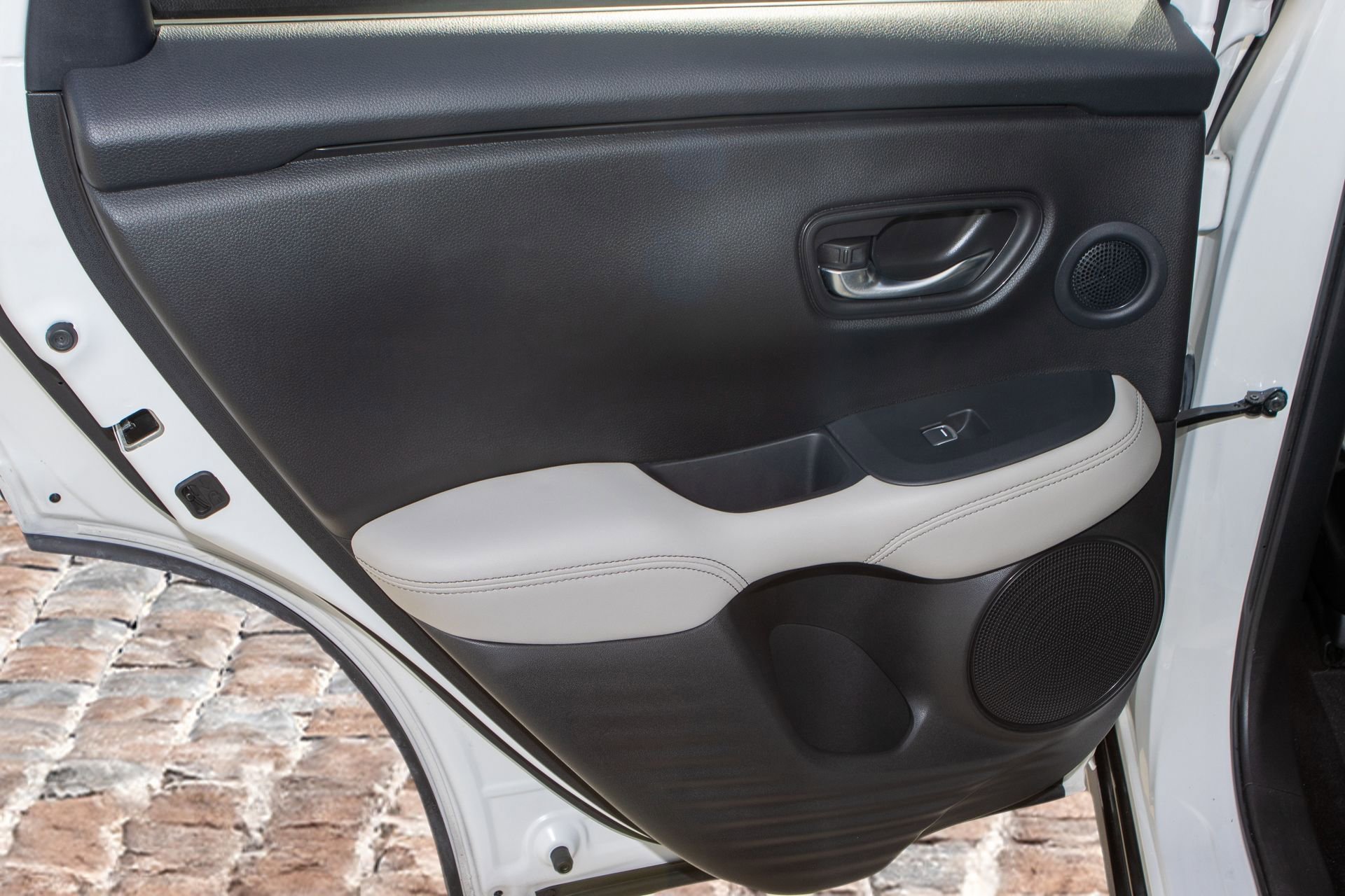 Certified 2023 Honda HR-V EX-L image 26