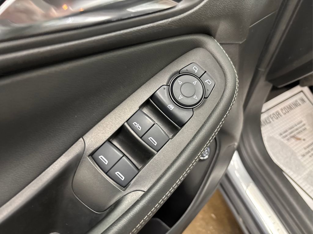 Used 2023 Buick Encore GX Select image 35