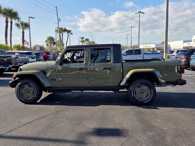 New 2026 Jeep Gladiator Willys AWD/4WD image 4