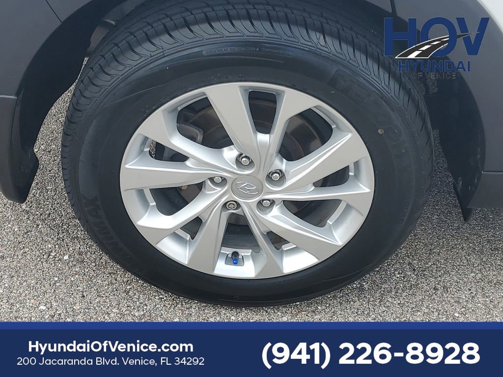 Certified 2021 Hyundai Tucson Value w/ Cargo Package FWD image 12