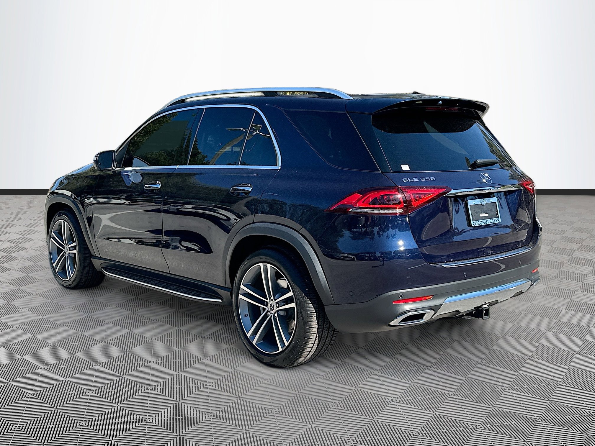 Used 2022 Mercedes-Benz GLE 350 image 5