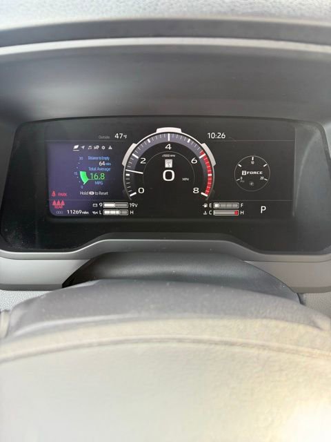 Used 2025 Toyota Tundra Limited AWD/4WD image 22