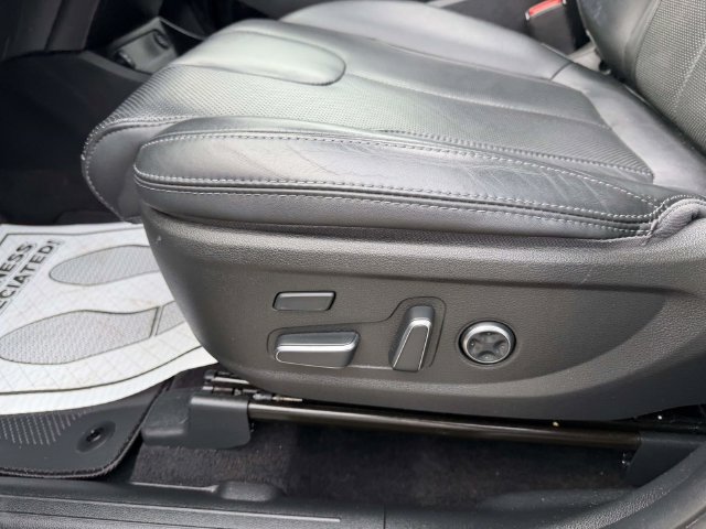 Used 2023 Hyundai Santa Fe Calligraphy AWD/4WD image 13