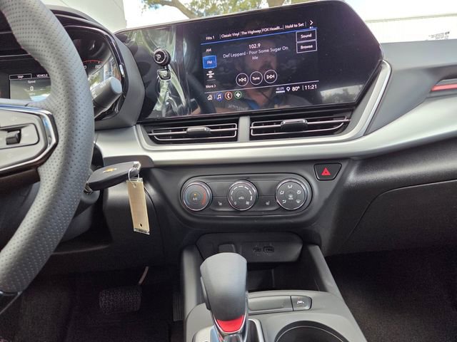 New 2026 Chevrolet Trax RS w/ Sunroof Package image 26