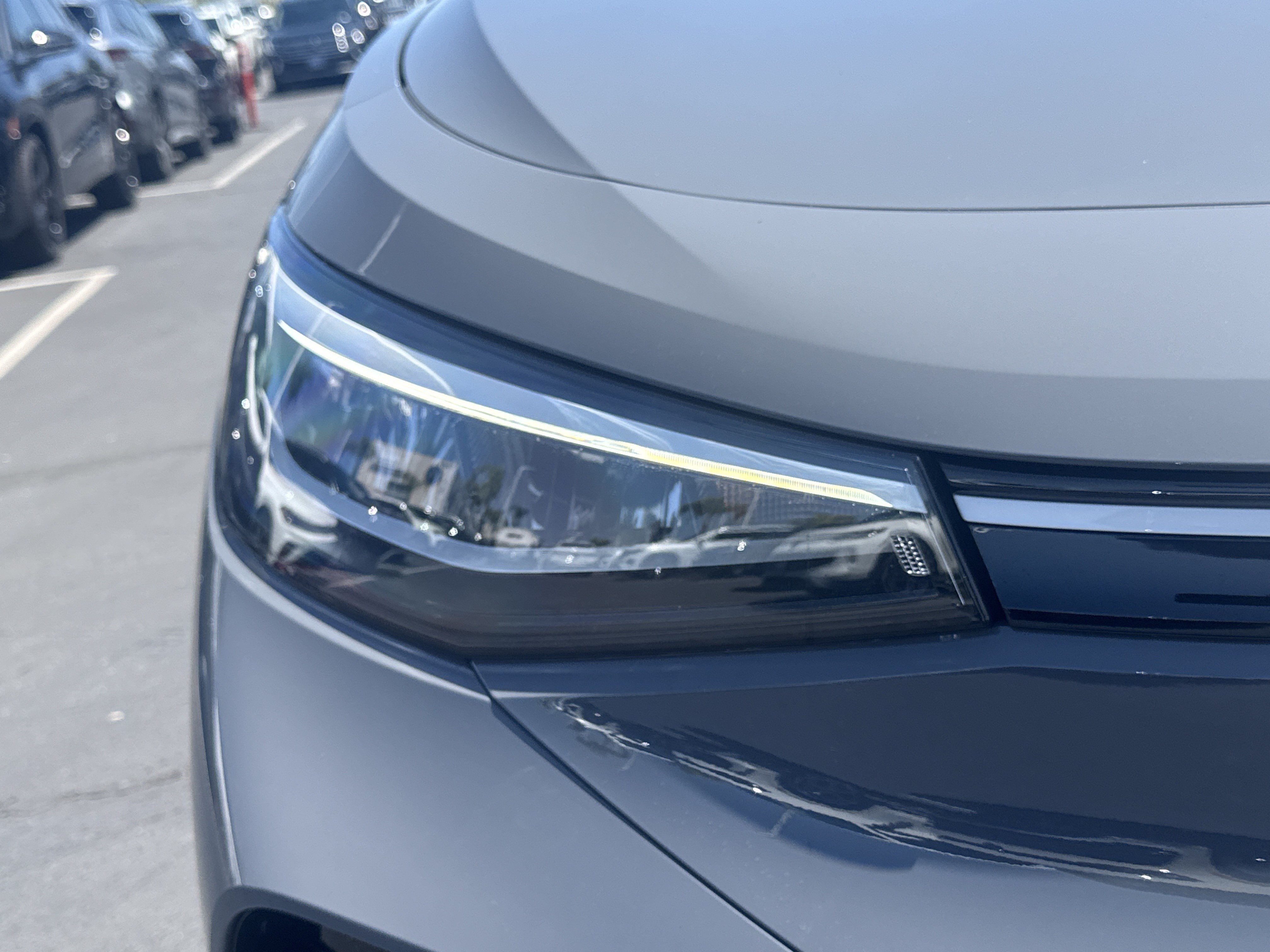 New 2026 Volkswagen ID.4 Pro AWD/4WD image 10