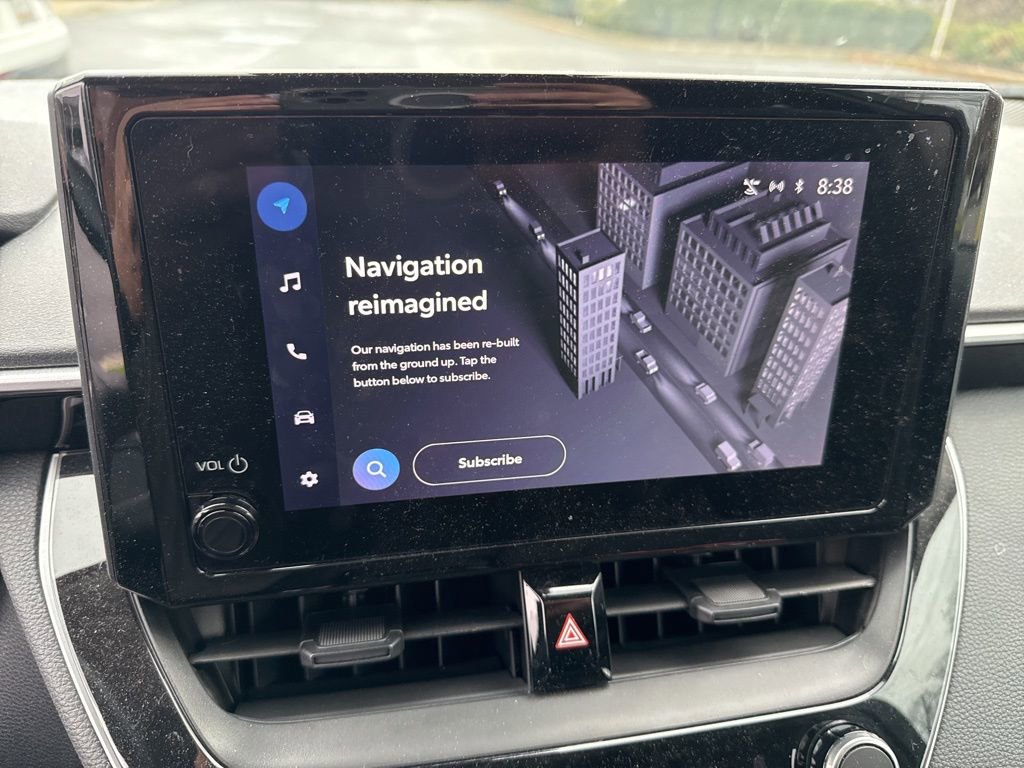 Used 2024 Toyota Corolla LE image 13