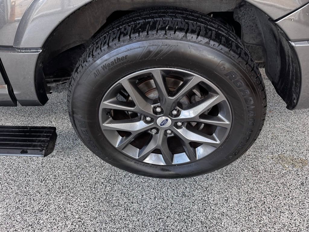 Used 2017 Ford Expedition EL Limited w/ Equipment Group 301A image 15