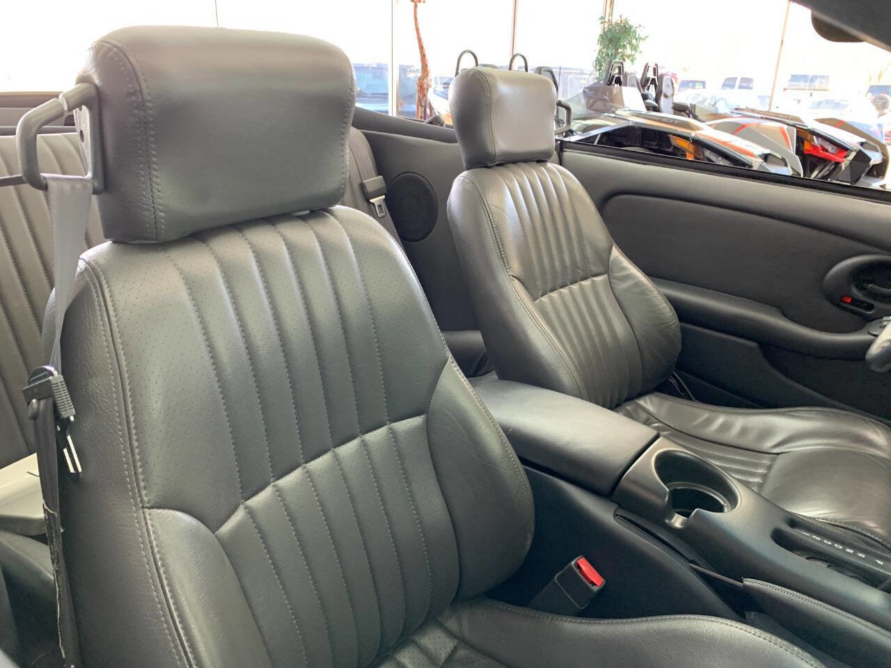 Used 1999 Pontiac Firebird Convertible image 11