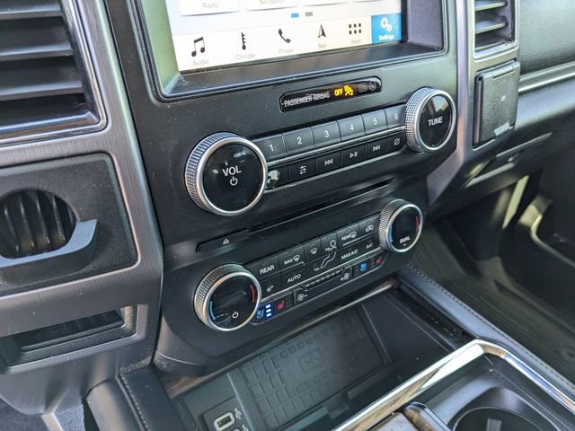 Used 2018 Ford Expedition Platinum image 27