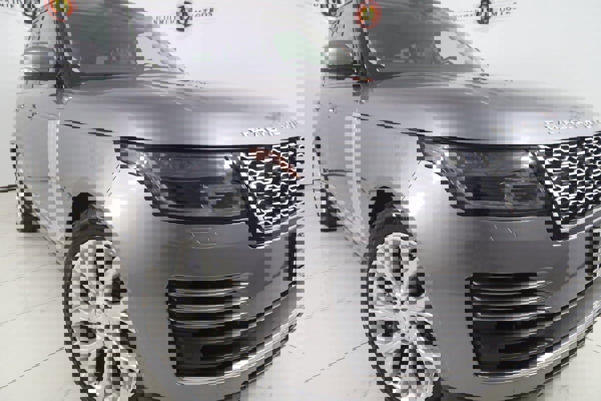 Used 2022 Land Rover Range Rover Westminster Edition image 17