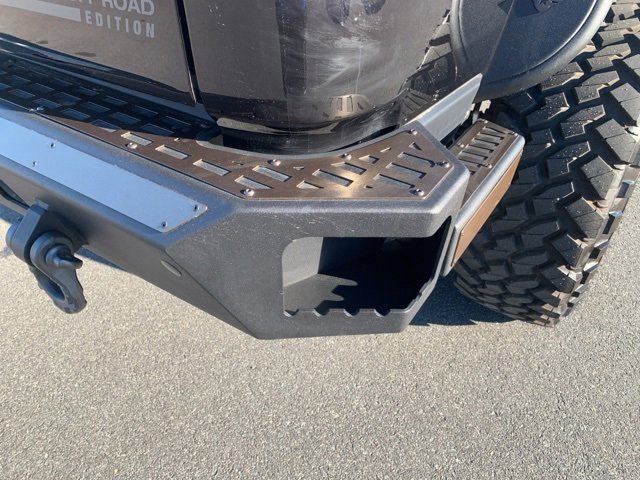 Used 2023 Jeep Gladiator Sport image 24