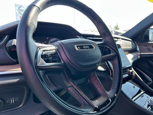 Used 2023 Jeep Grand Cherokee Summit w/ Adv Protech Group IV image 37