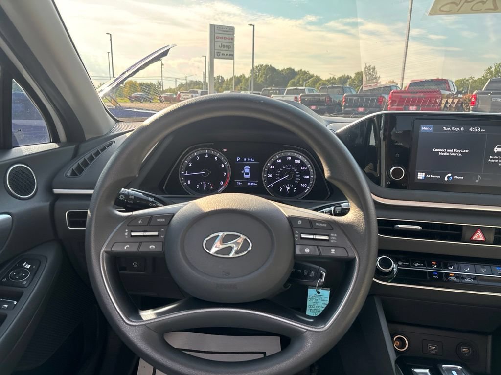 Used 2021 Hyundai Sonata SE w/ Preferred Accessory Package FWD image 31