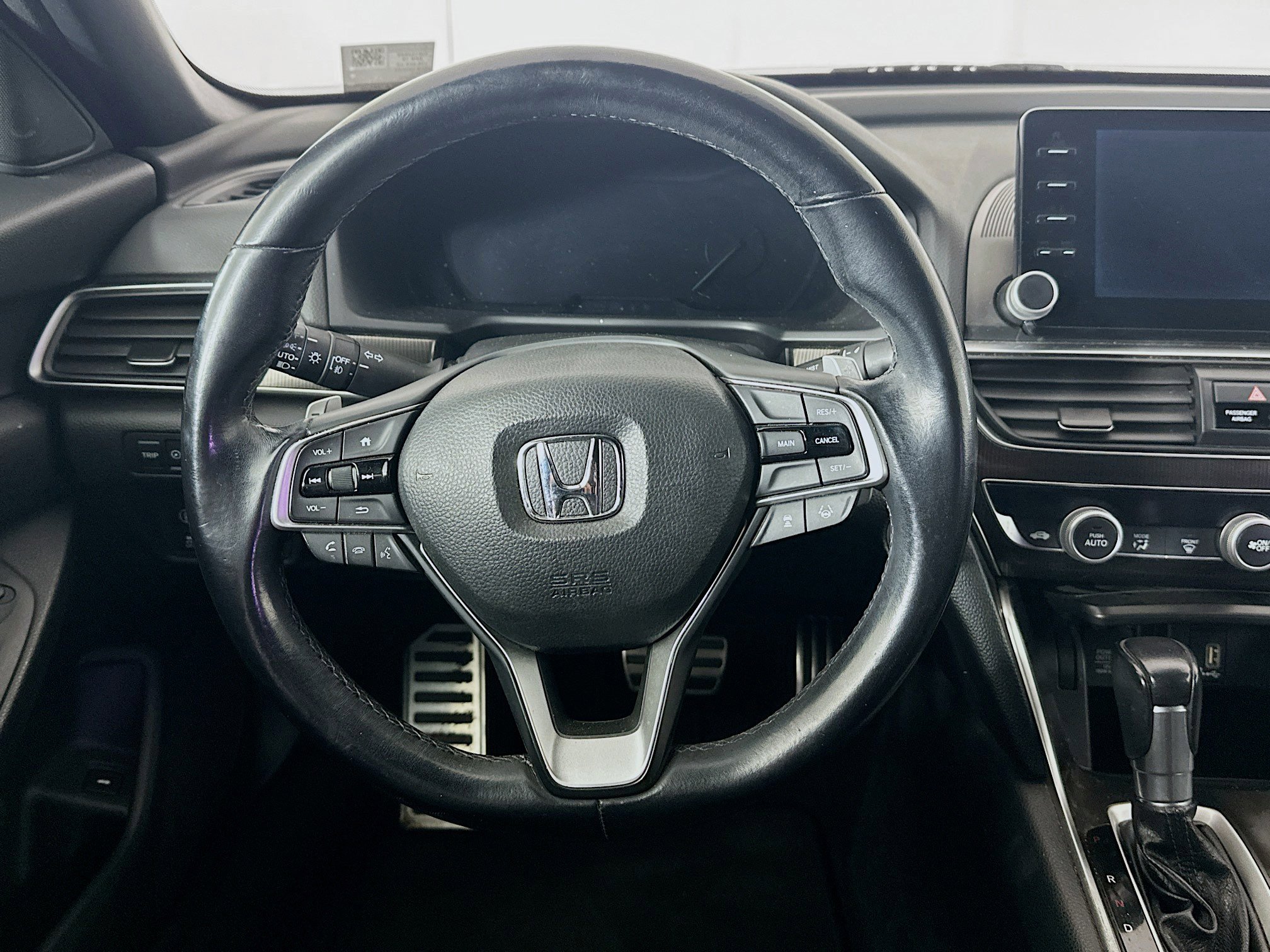 Used 2018 Honda Accord Sport image 17