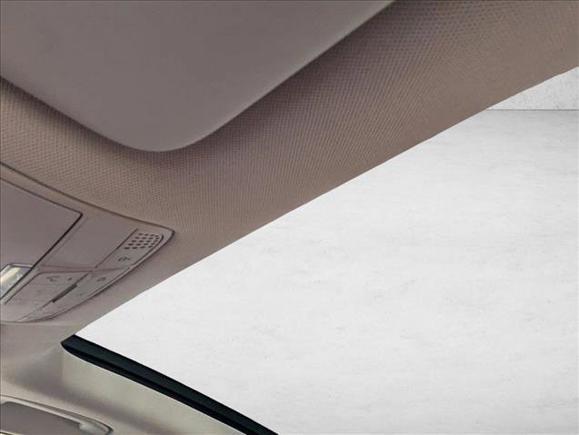 Used 2015 Mercedes-Benz C 300 4MATIC Sedan image 9