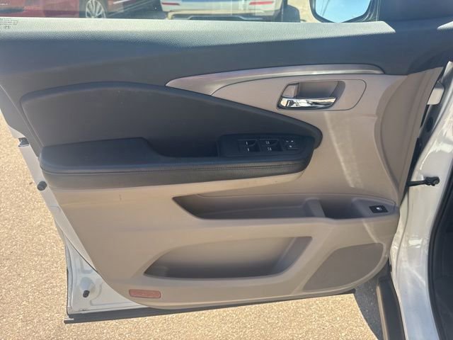 Used 2016 Honda Pilot EX image 14