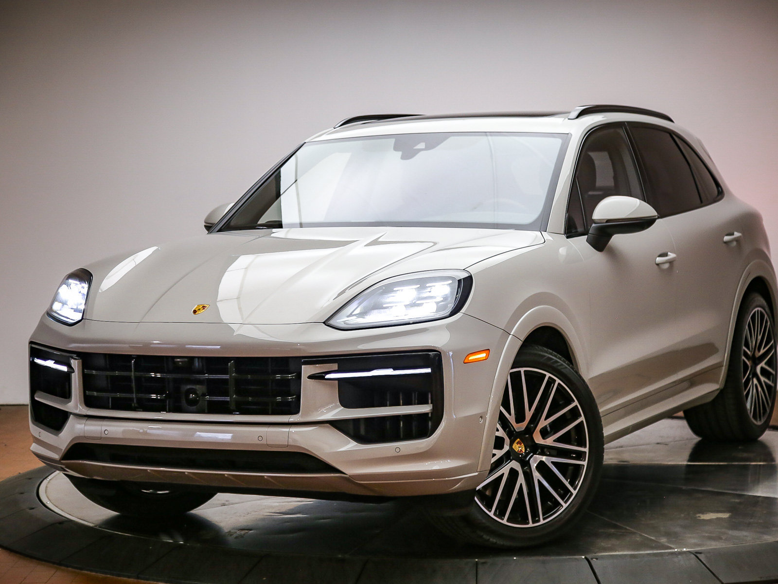 Certified 2024 Porsche Cayenne S