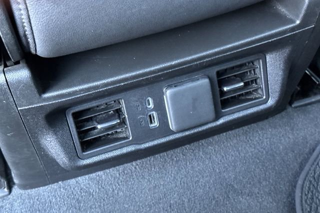 Used 2024 GMC Sierra 1500 SLT image 44