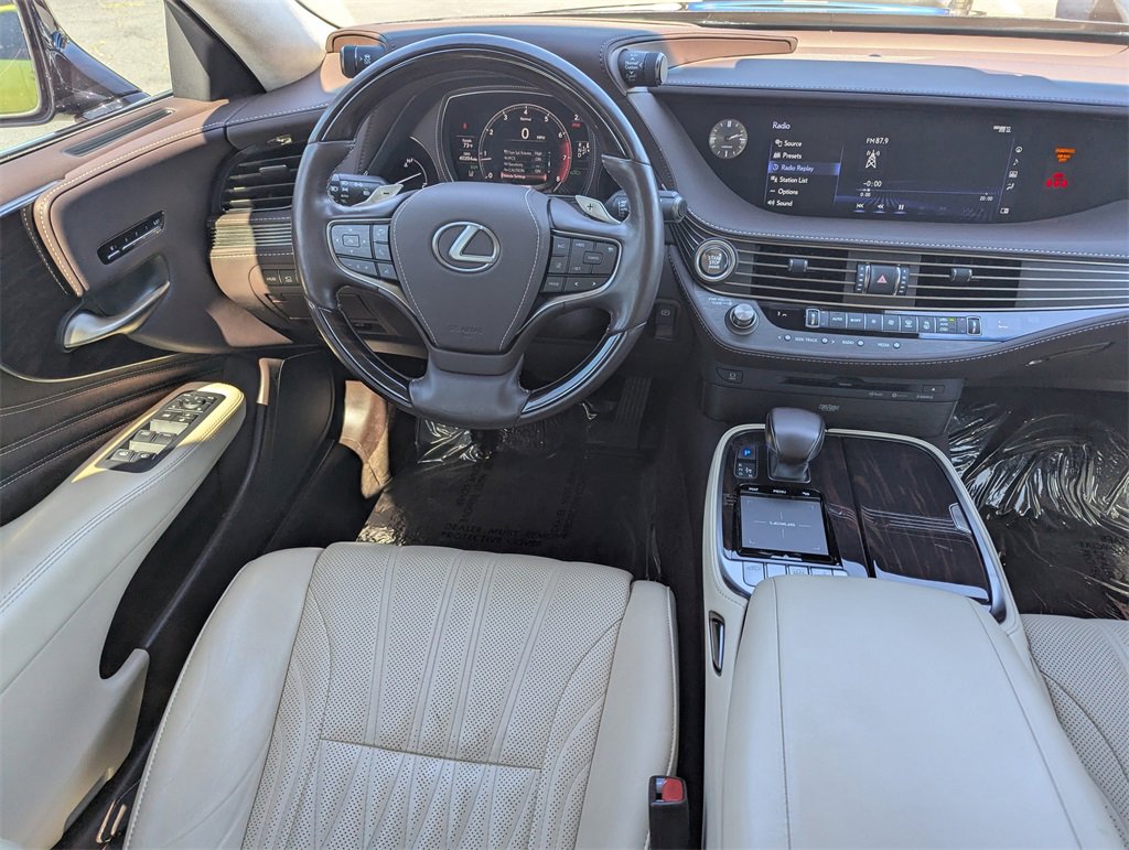 Used 2020 Lexus LS 500 w/ Luxury Package image 7