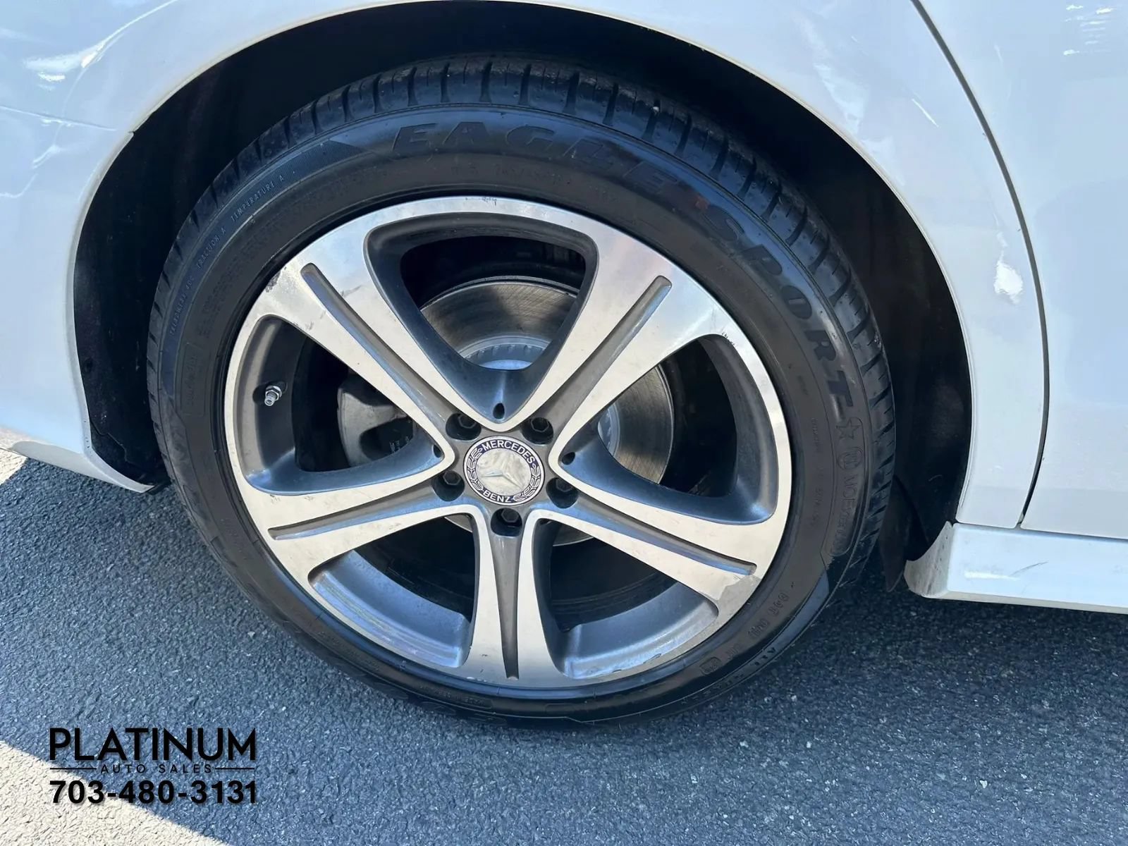 Used 2017 Mercedes-Benz E 300 4MATIC image 23