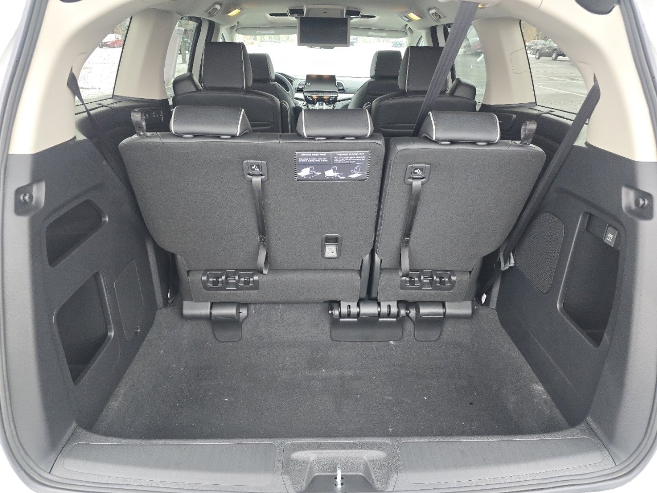 New 2026 Honda Odyssey Touring image 22