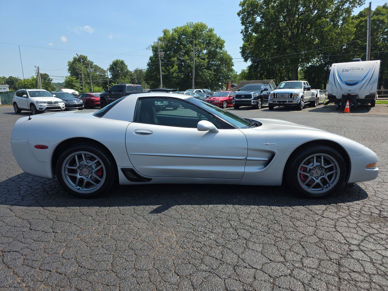 Used 2001 Chevrolet Corvette Z06 RWD image 21