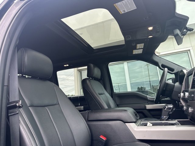 Used 2020 Ford F150 Lariat w/ Equipment Group 502A Luxury image 28