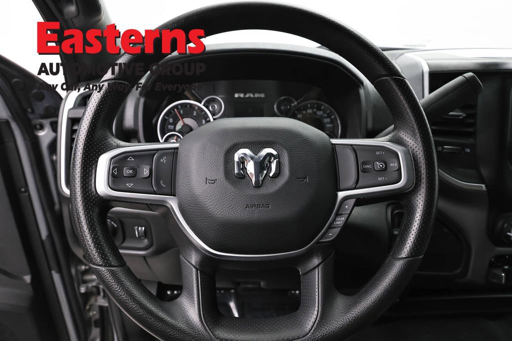 Used 2024 RAM 2500 Big Horn AWD/4WD image 10