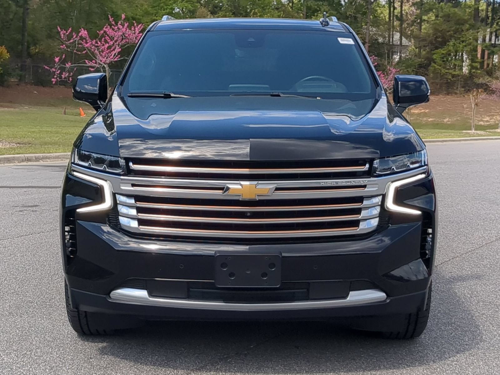 Used 2023 Chevrolet Tahoe High Country AWD/4WD image 9