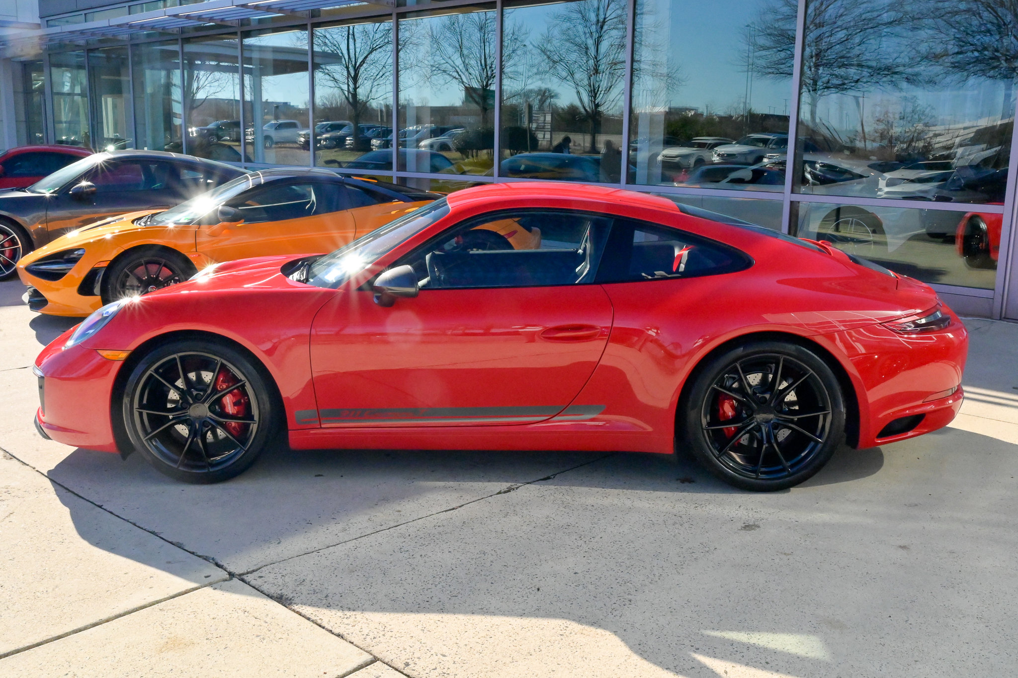 Used 2019 Porsche 911 Carrera T image 8